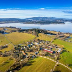 Prodej investičního pozemku v Černé v Pošumaví, v části obce Bližná