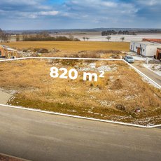 Lišov - prodej stavebního pozemku o výměře 820 m2 na okraji obce