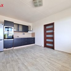 Pronájem bytu 2+kk s lodžií, 42 m2, České Budějovice