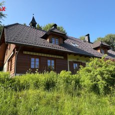 Pronájem RD Nový Dvůr 3 apartmány, možnost okolního pozemku 11277 m2.