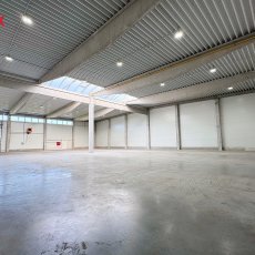 Pronájem části nové skladovací haly - 827 m2