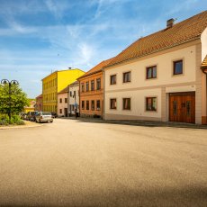 Prodej domu se 2 byty a velkou zahradou - Benešov nad Černou