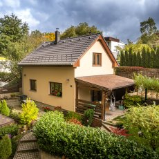 Čakov - prodej zánovního domku k bydlení i rekreaci