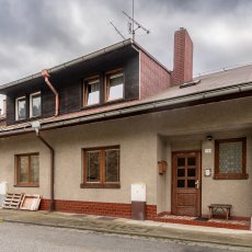 Prodej středového řadového domu 5+1 se zahradou o celkové výměře 357 m2