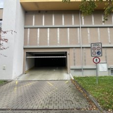 Garážové parkovací stání v centru Českých Budějovic - Staroměstská ulice