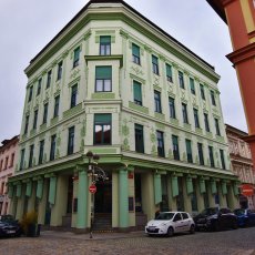 Pronájem kanceláře 38,4 m2 v centru města ČB, Dr. Stejskala