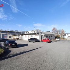 Pronájem průmyslového areálu 3 198 m2, dvě haly 1 040 m2, Rudolfovská třída, České Budějovice