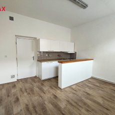 Pronájem zděného bytu 3+kk, 61 m², Pražská třída, České Budějovice