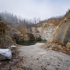 Prodej lomu, výměra 20 197 m2, Výškovice u Vimperka, okr. Prachatice.