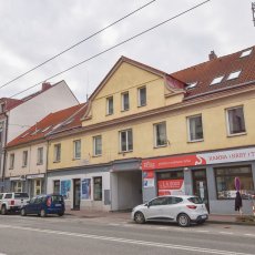 K pronájmu nebytový prostor 130m2 s parkováním