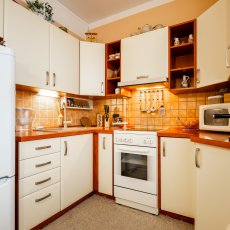 Byt 2+1, M. Horákové, Č. Budějovice, 54 m2, osobní vlastnictví