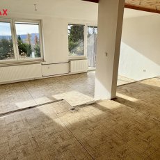 Prodej řadového RD se zahradou o výměře 246 m2 v obci Kubova Huť - Šumava, okr. Prachatice