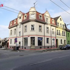 Pronájem obchodního prostoru, 100 m², ulice Reinerova, Pětidomí, České Budějovice