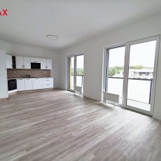 Pronájem novostavby bytu 3+kk s terasou, sklepem a parkováním, 104 m², Čakovská, České Budějovice