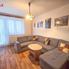 Prodej zděného bytu 3+1 v osobním vlastnictví s dvěma sklepy, balkonem a parkováním, obec Kojákovice