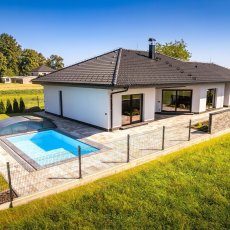 Mladošovice u Borovan – novostavba RD s garáží, bazénem a pozemkem 912 m2