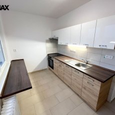 Pronájem bytu 1+1, 42 m2, OV, 6.p. s výtahem, Strakonice