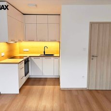 Pronájem moderního bytu 1+kk, 26,7 m², ulice Palmová, České Budějovice – Mladé