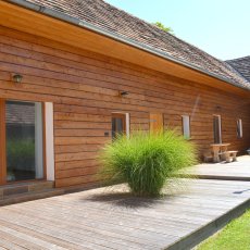 Prodej luxusního domu po rekonstrukci v obci Paračov, 1624 m2, okr. Strakonice