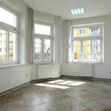 Pronájem kanceláří 108 m2, L.B. Schneidera, Č. Budějovice