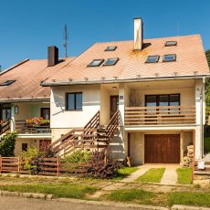 Prodej RD, 2 bytové jednotky, Lipensko, Horní Planá, ulice Na Výsluní.