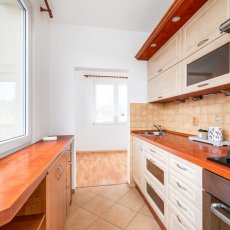 Budivojova ul. - pronájem bytu 2+1 s jídelnou a balkonem