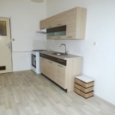 Pronájem zděného bytu 1+1, 53 m2, Pražská třída, České Budějovice