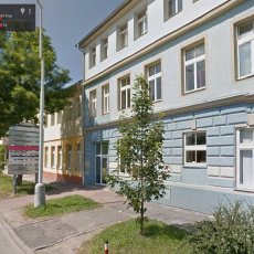 Pronájem kanceláří celkem 123m2, kanc. od 14m2 v širším centru ČB s parkováním