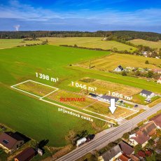 Prodej stavebního pozemku 1066 m² na okraji obce Vitín